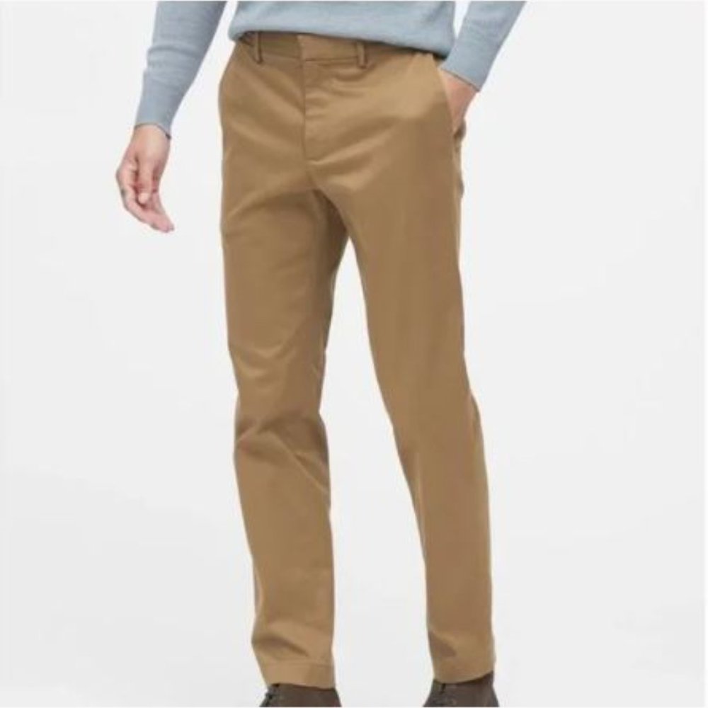 ."Gavin" Chinos from Banana Republic